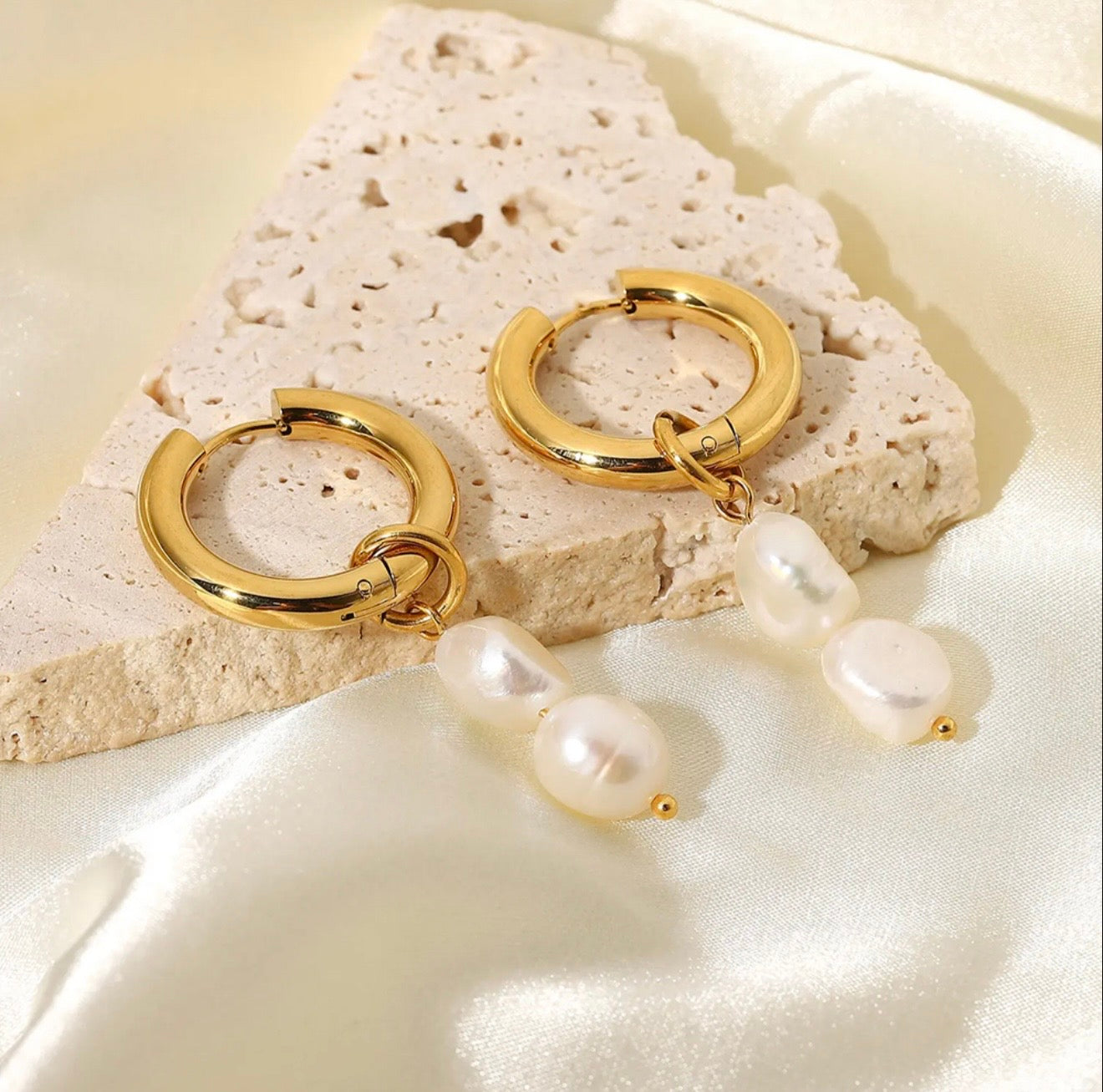 Gold Hoop with Pearl