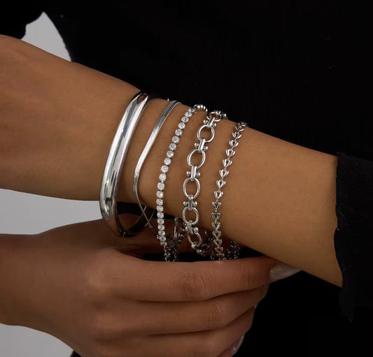 Square Buckle Bangle