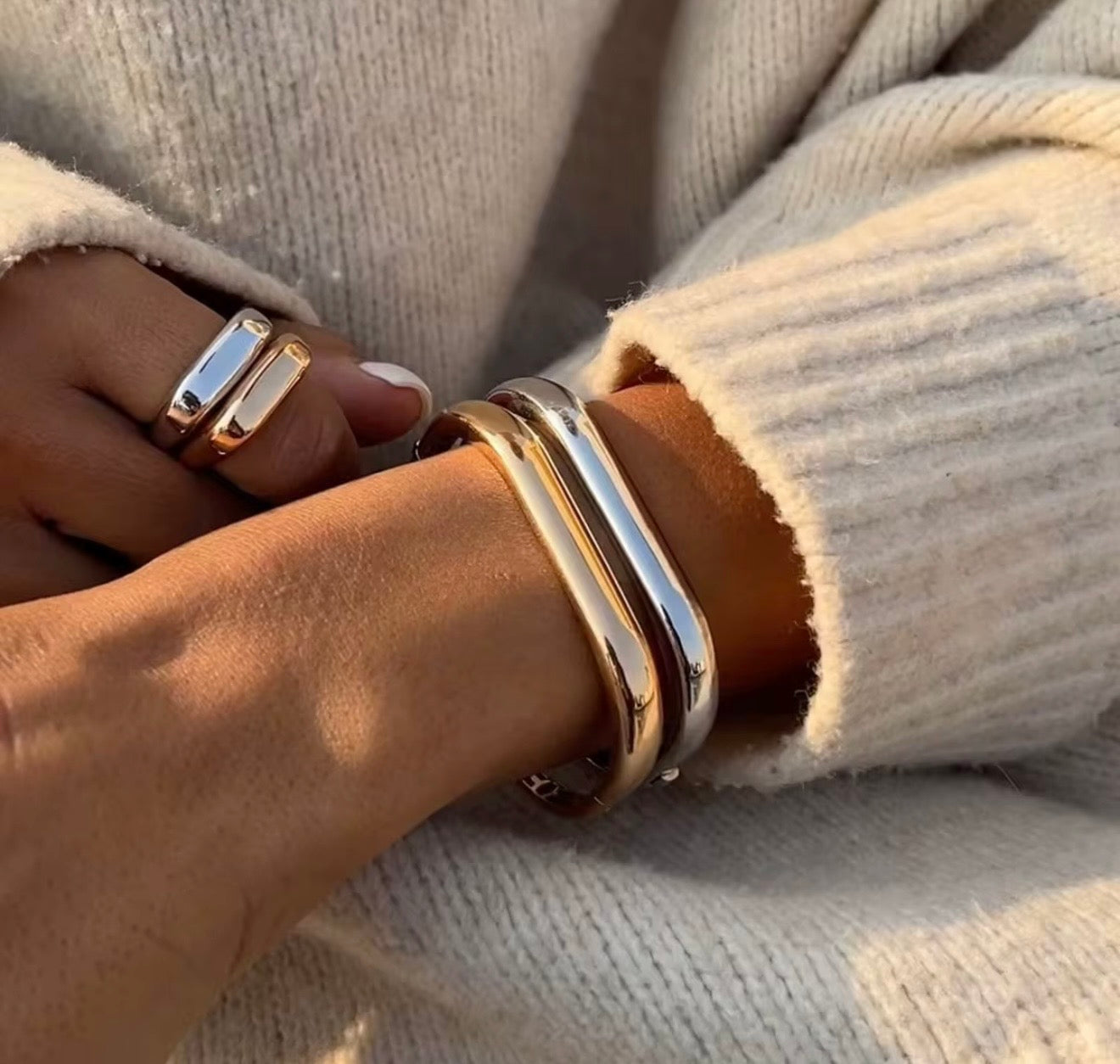 Square Buckle Bangle