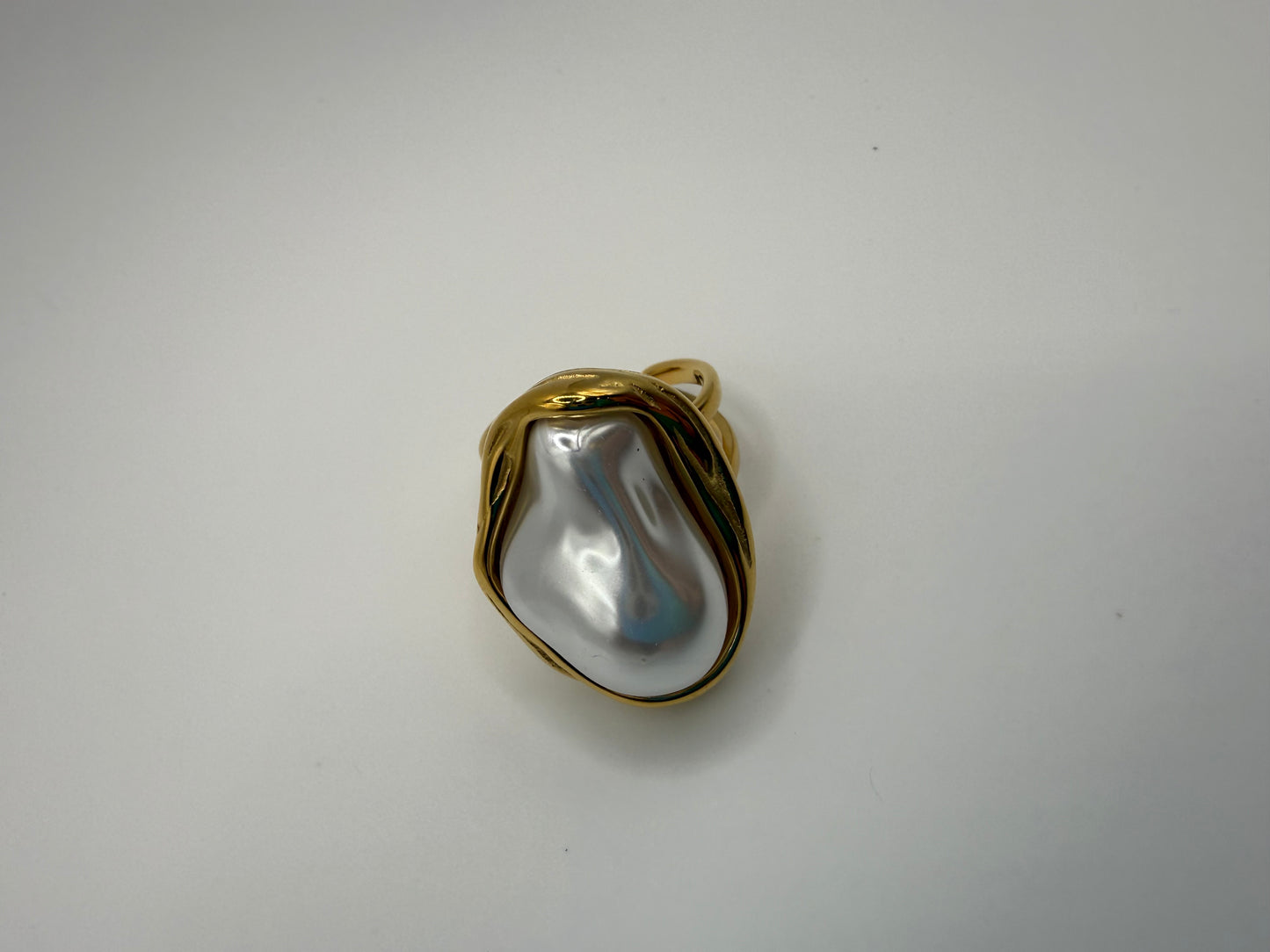 Chunky Pearl Ring
