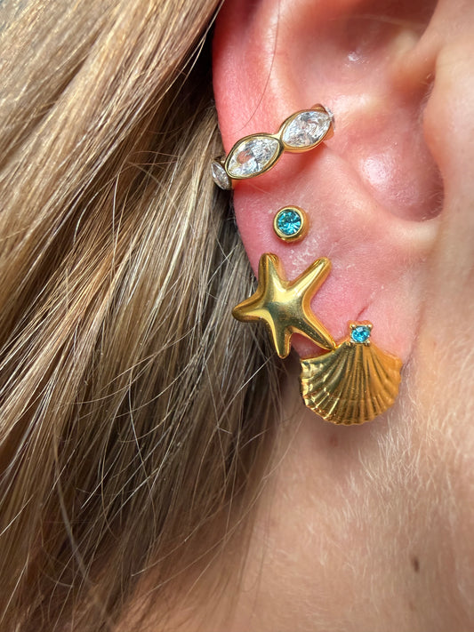 Oval Rhinestone Earcuff