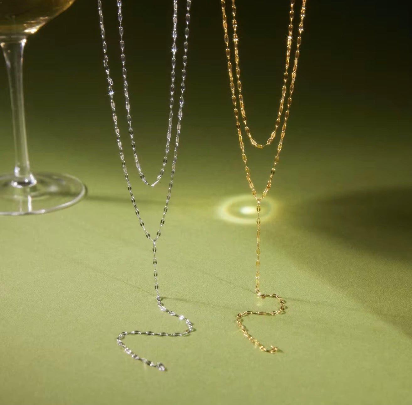 Drop Line Necklace