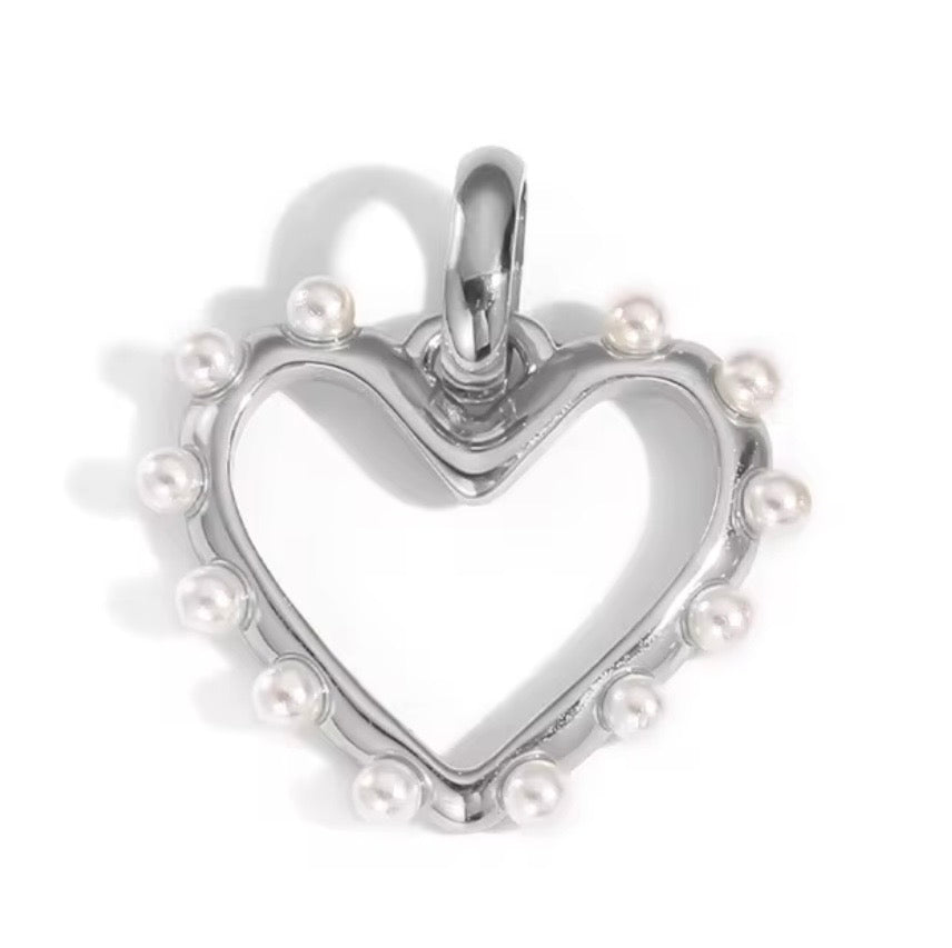 HEART W PEARLS