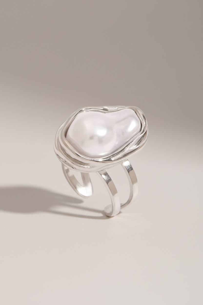 Chunky Pearl Ring